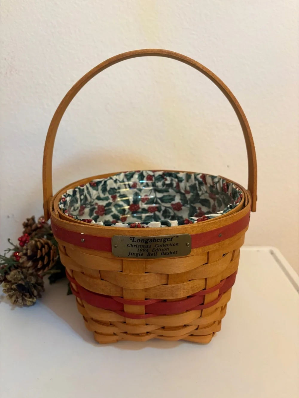 Vintage Longaberger Christmas Collection 1994 Jingle Bell Basket, Holly Berry